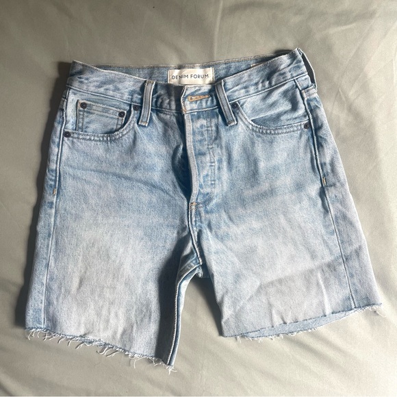 🩵 Aritzia Denim Forum The Ex-Boyfriend Shorts - Picture 1 of 4